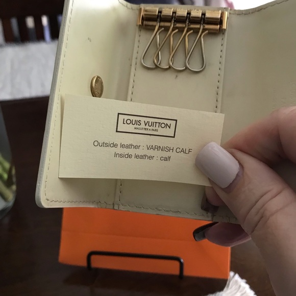 Louis Vuitton Vernis Key 🔑 Keeper 🔥 - Picture 7 of 7